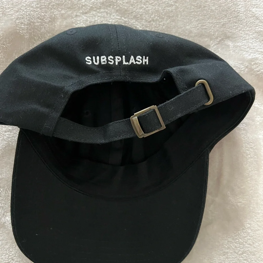 Make Waves Hat - Picture 2 of 3